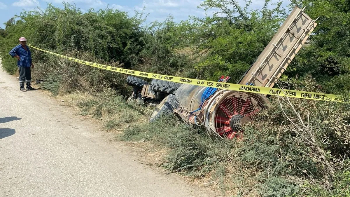 Devrilen traktördeki 1 kişi öldü